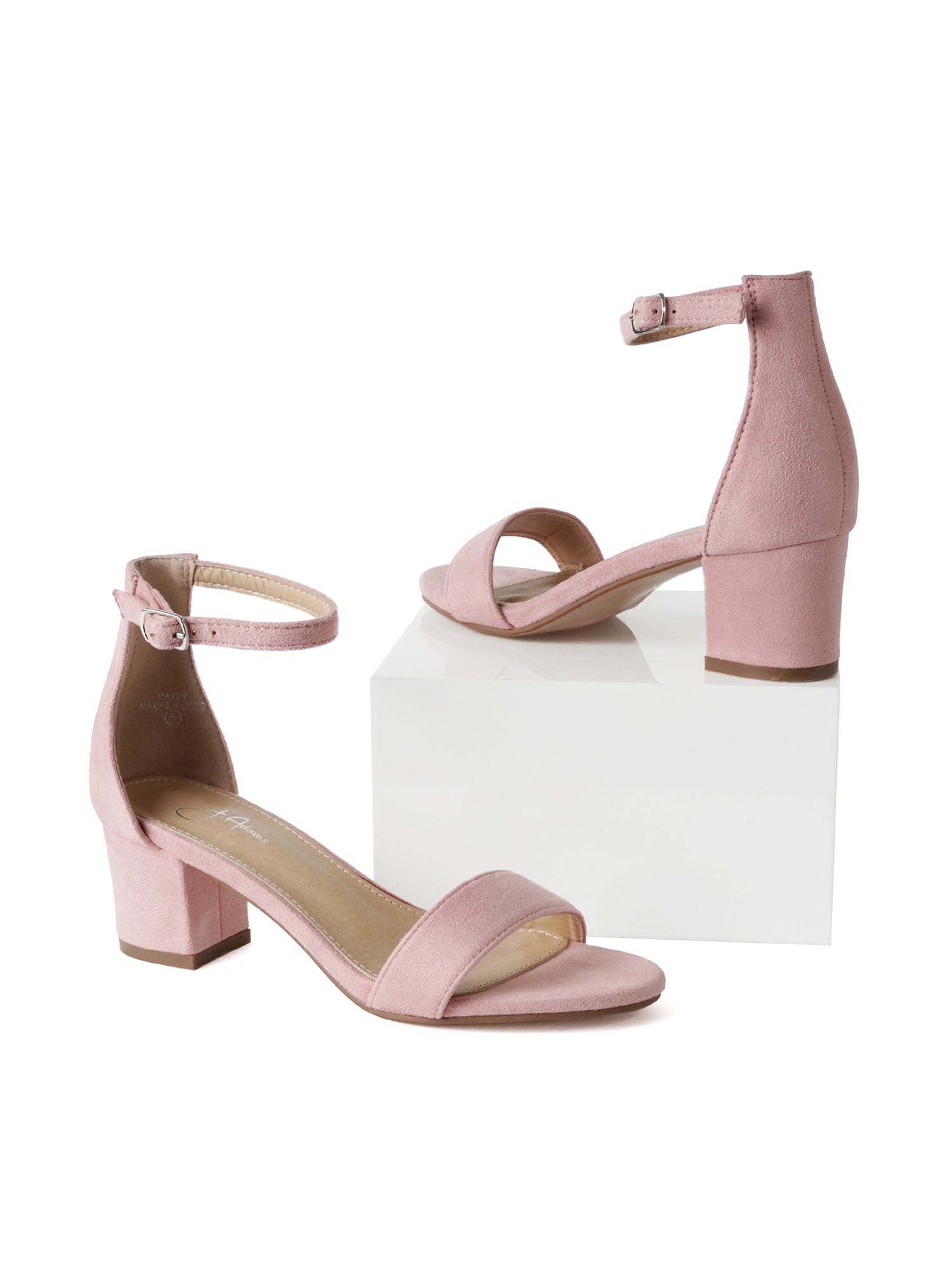 Shop Daisy by J.Adams
