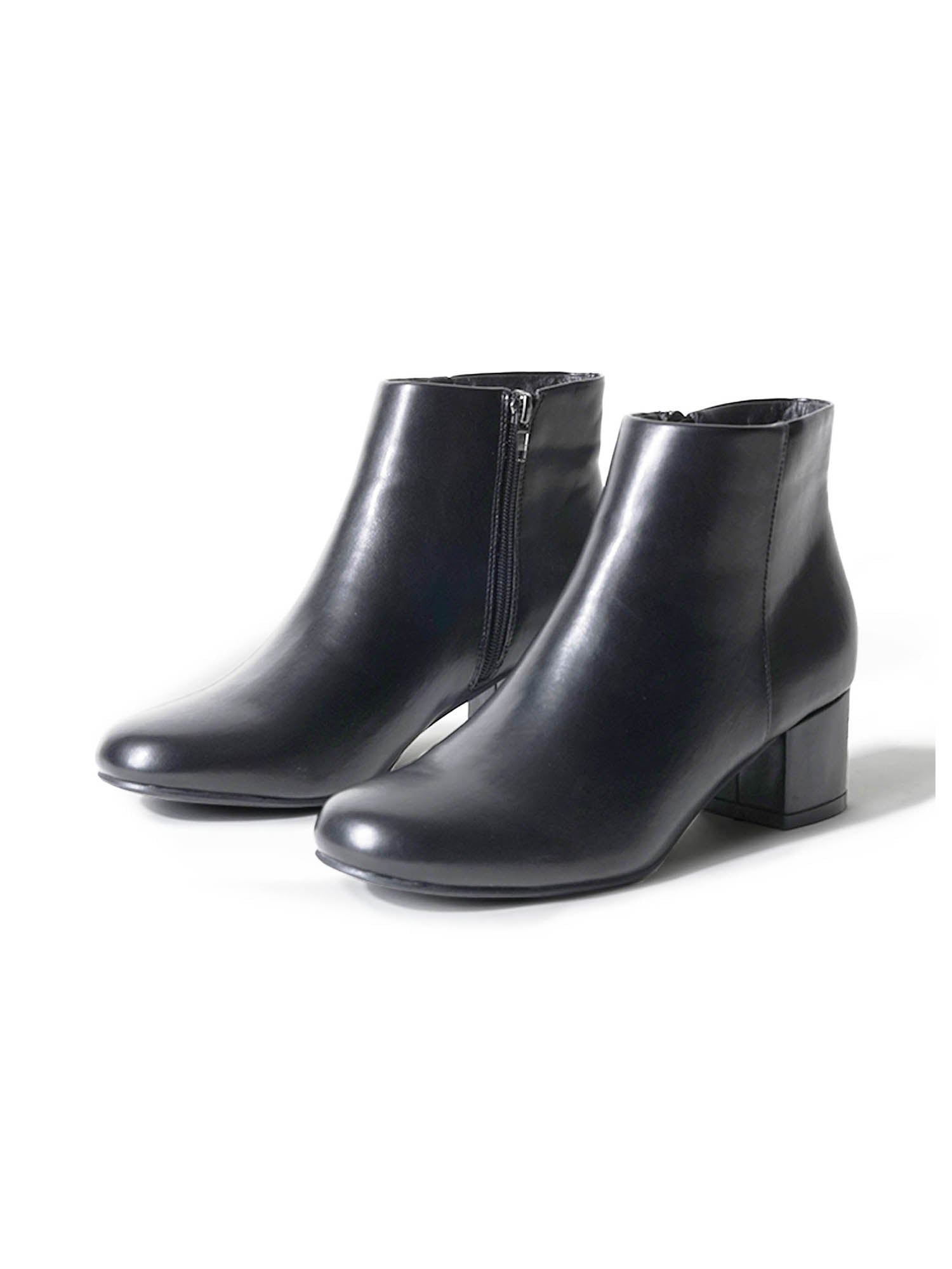 Shop Jody by J.Adams