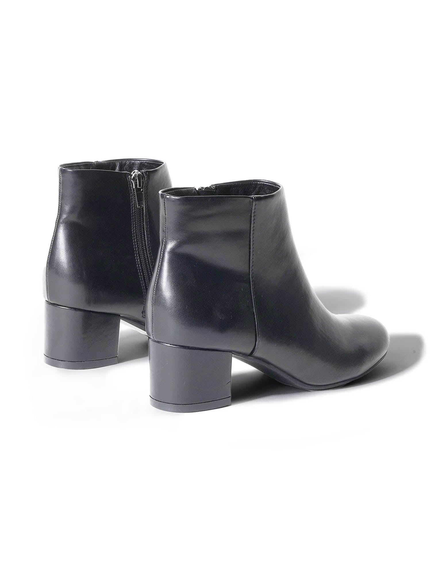 Shop Jody by J.Adams