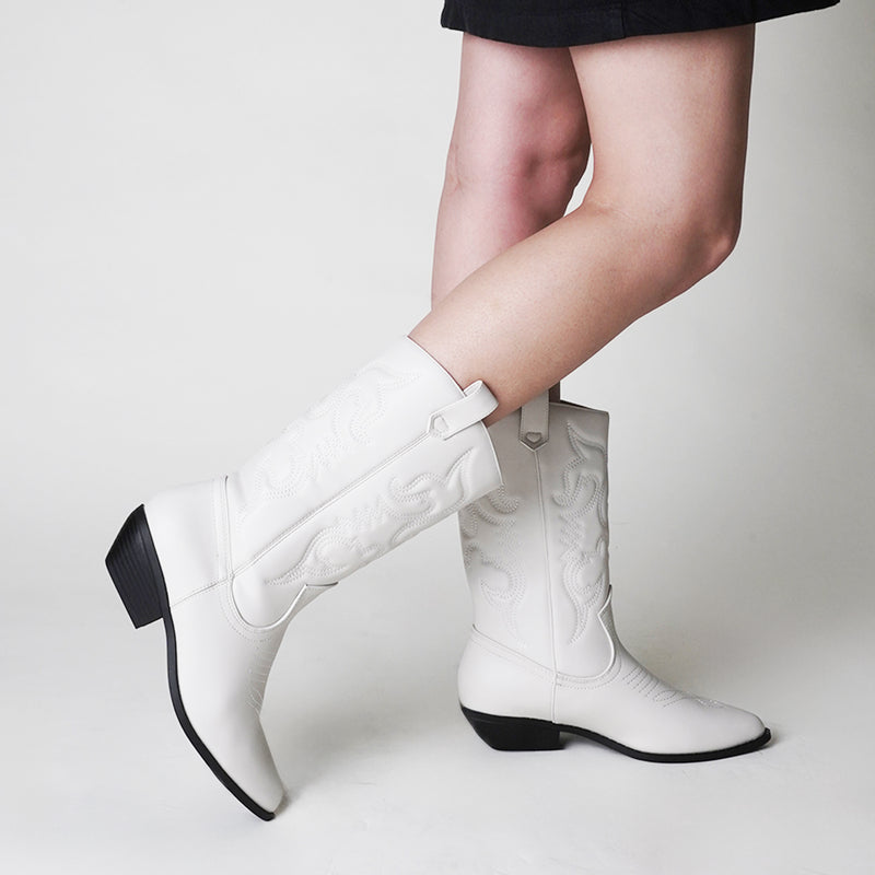 Lasso in White Boots, styled view 2