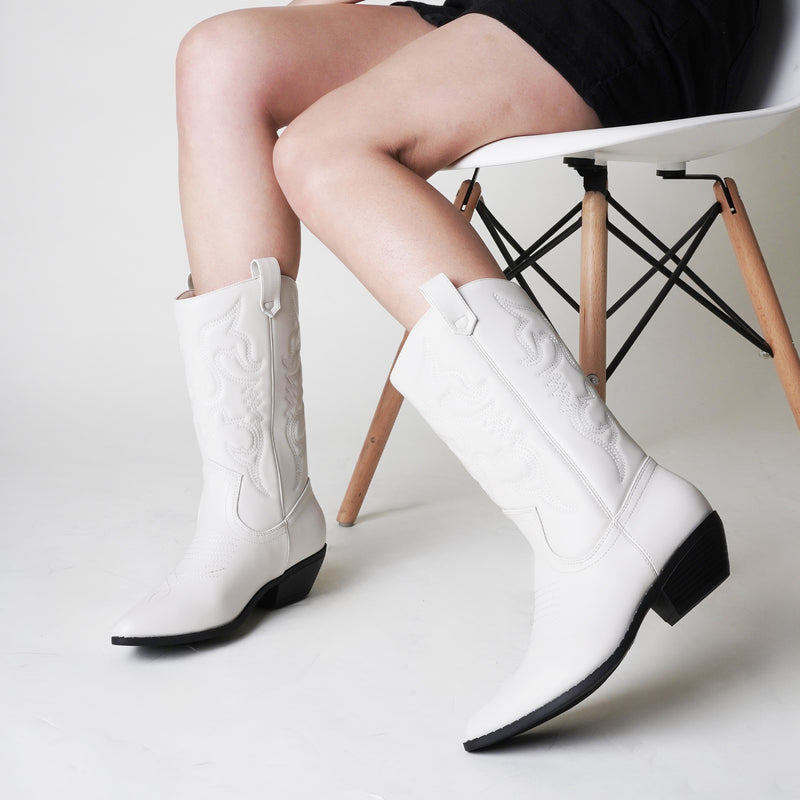 Lasso in White Boots, styled view 7