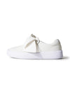 Wally | White