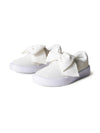 Wally | White