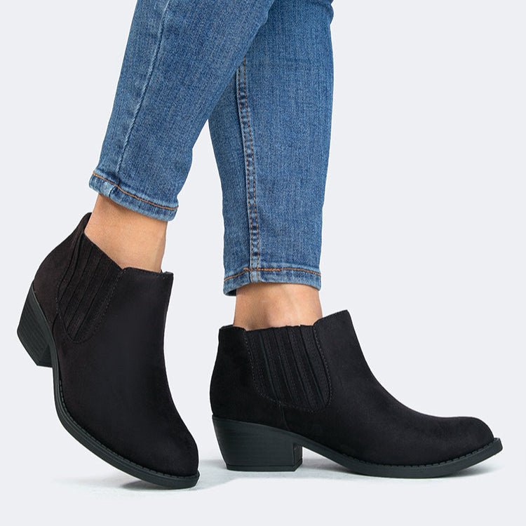 Shop Arlo by J.Adams