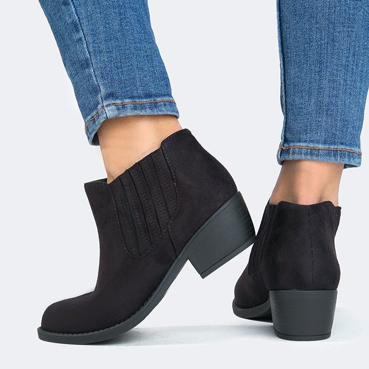 Shop Arlo by J.Adams