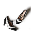 Tango | Black on White
