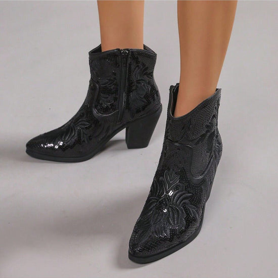 Shop Cassidy by J.Adams