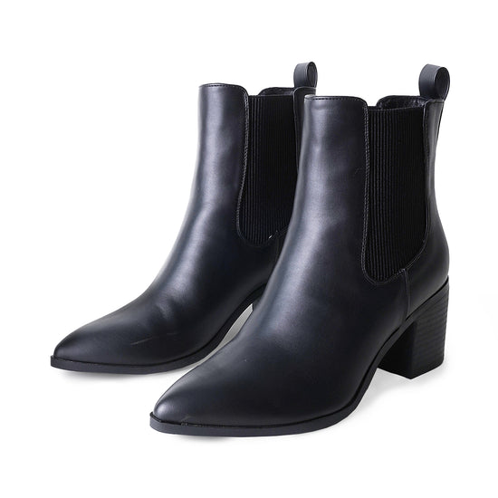Shop Andi by J.Adams