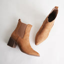 Andi | Camel Suede