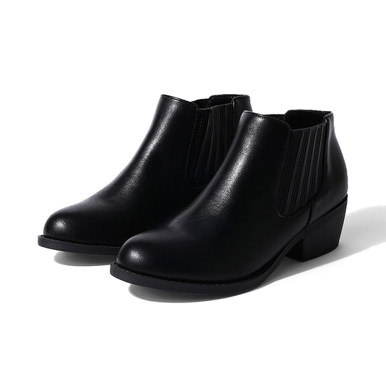 Shop Arlo by J.Adams
