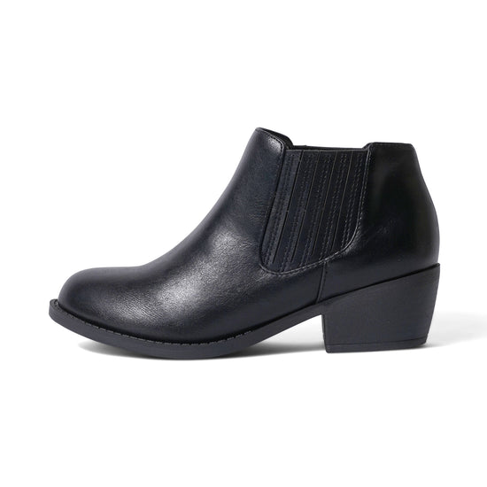 Shop Arlo by J.Adams