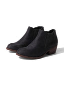 Shop Arlo by J.Adams