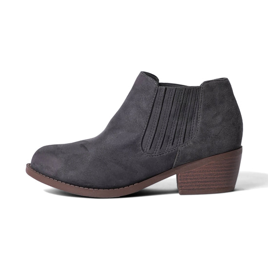 Shop Arlo by J.Adams