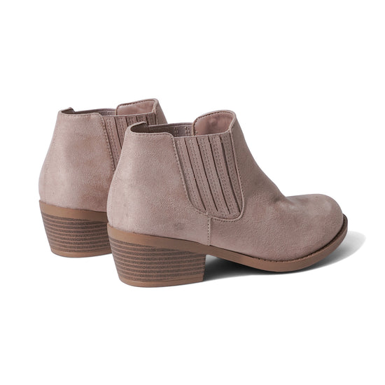 Shop Arlo by J.Adams