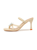 Audrey | White