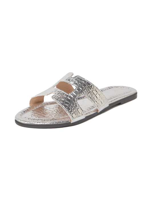 Shop Cleo by J.Adams