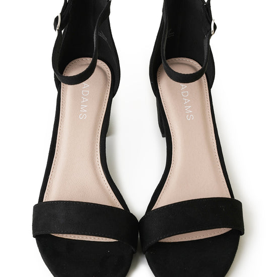 Shop Daisy by J.Adams