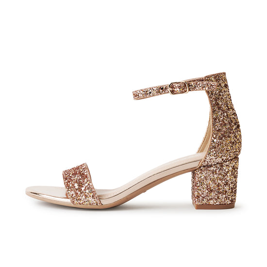Shop Daisy by J.Adams