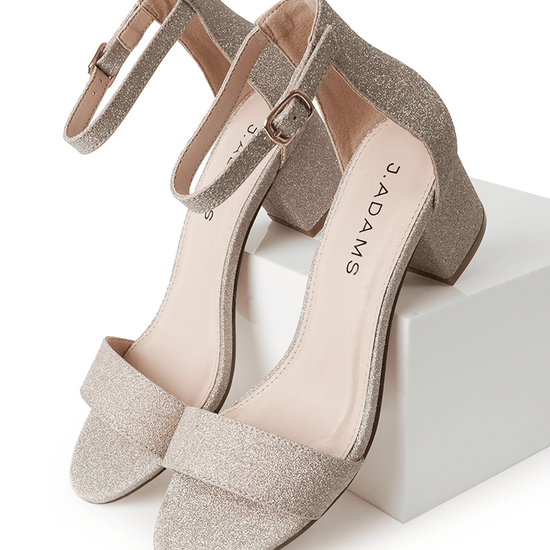 Shop Daisy by J.Adams