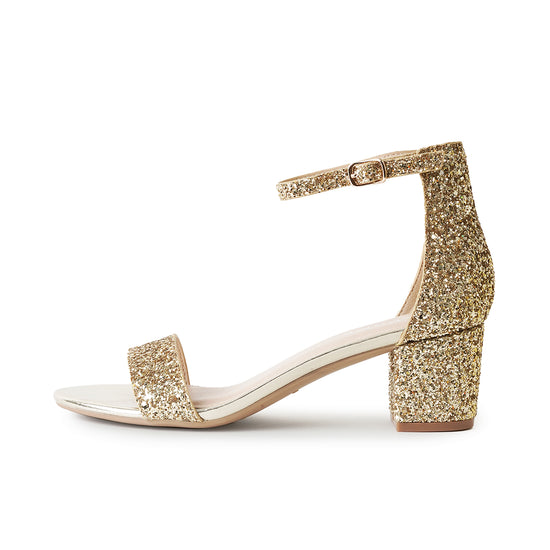 Shop Daisy by J.Adams