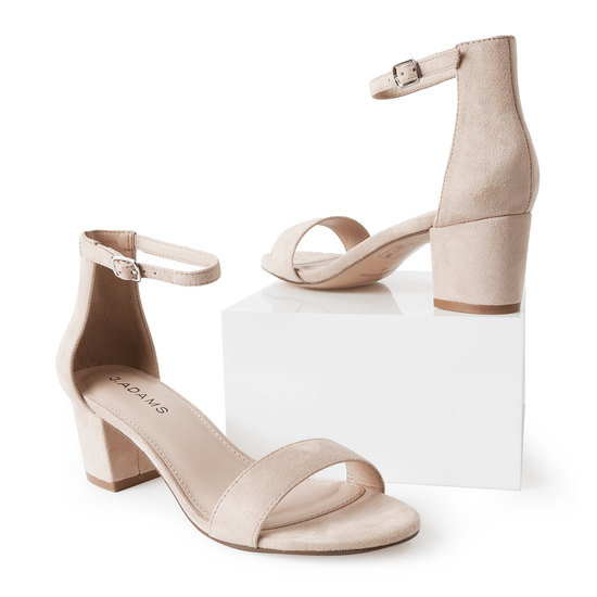 Shop Daisy by J.Adams