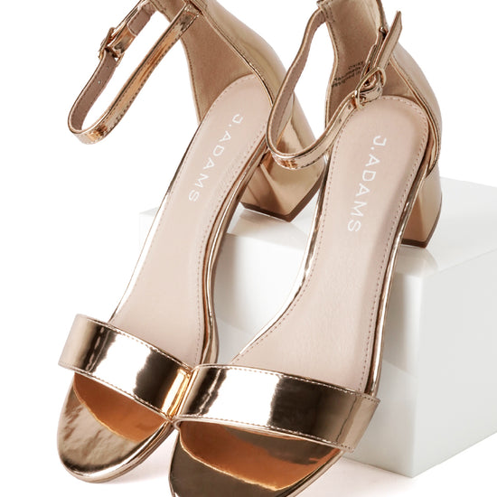 Shop Daisy by J.Adams