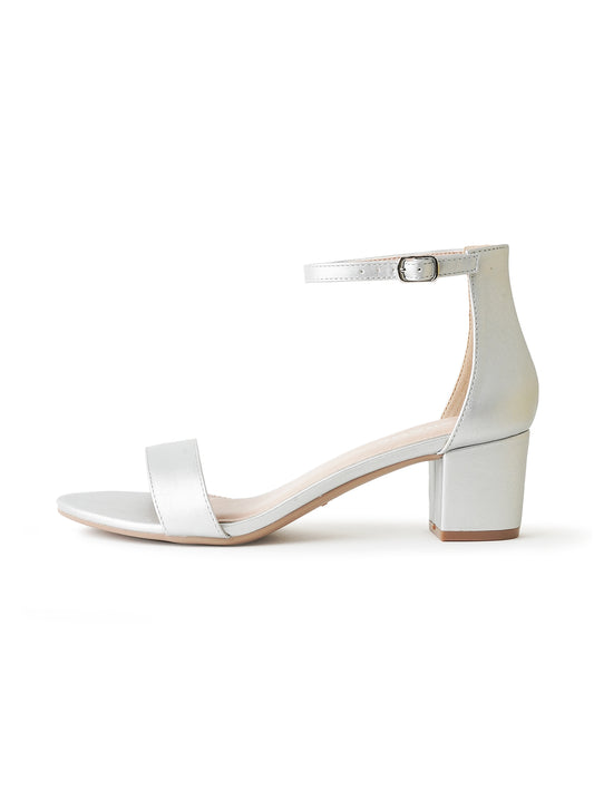 Shop Daisy by J.Adams