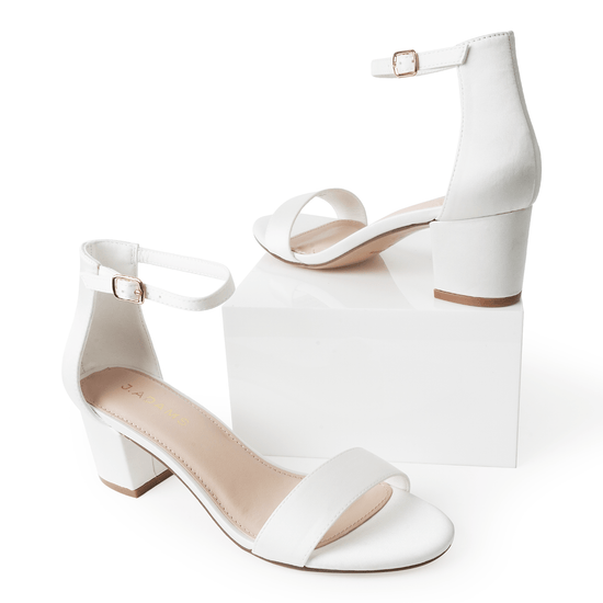 Shop Daisy by J.Adams
