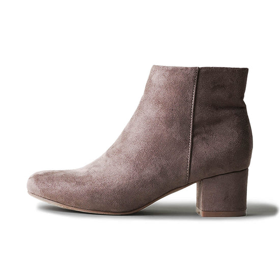 Shop Jody by J.Adams