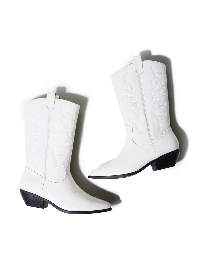 Lasso in White Boots, view 6