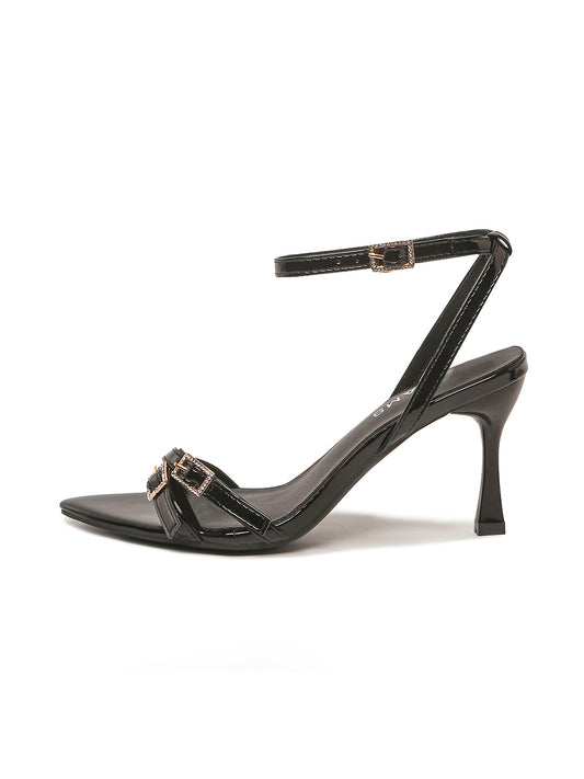Shop Layla by J.Adams