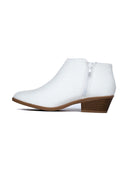 Lexy | White