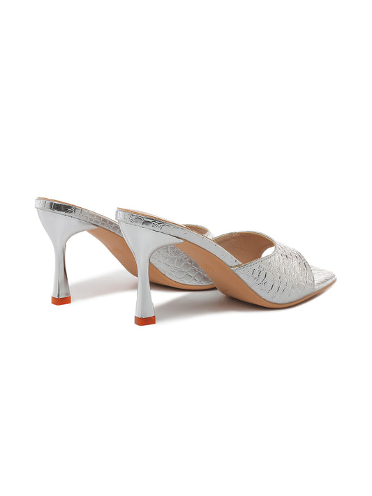 Shop Sophia by J.Adams