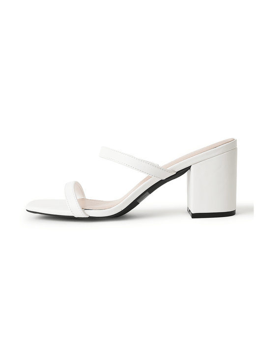 Stormi | White